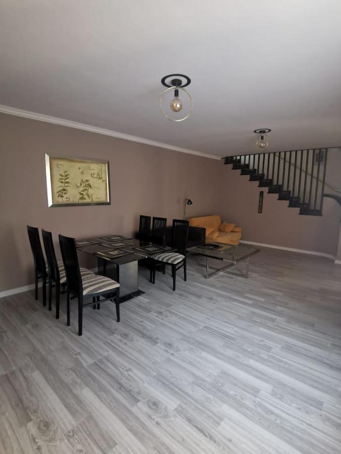 Apartament - Dom Zielona Gora  Bagian luar foto