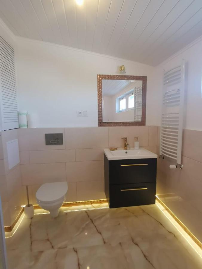 Apartament - Dom Zielona Gora  Bagian luar foto