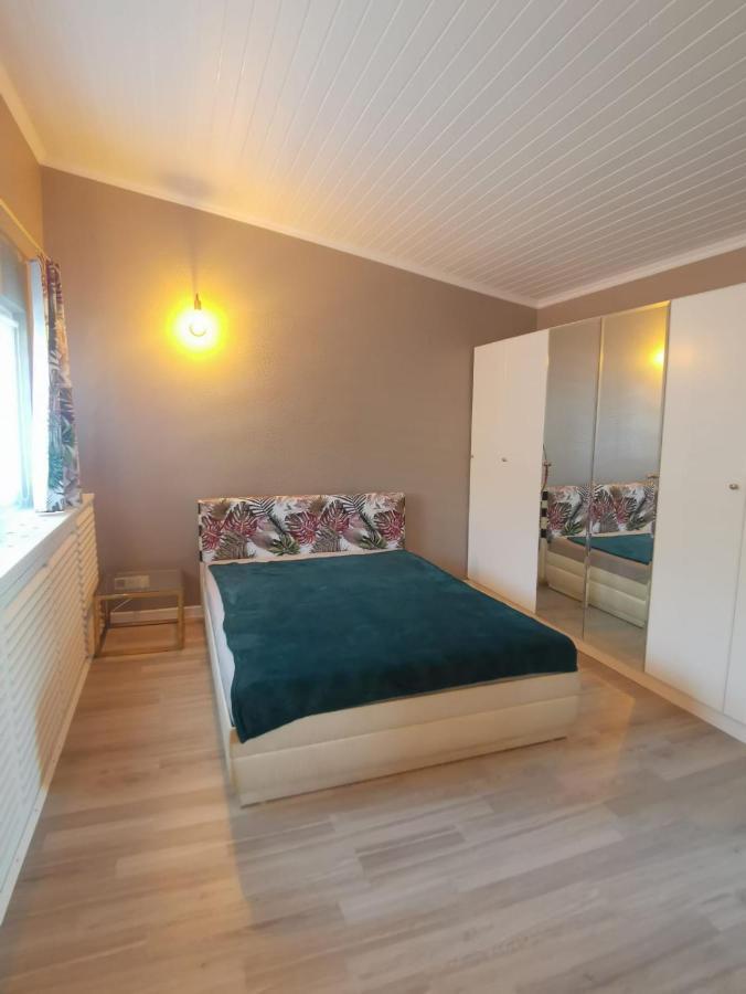 Apartament - Dom Zielona Gora  Bagian luar foto